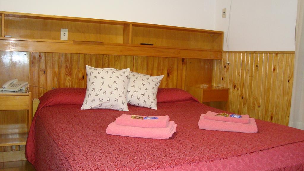 Hotel Ideal Монтекарло Екстериор снимка