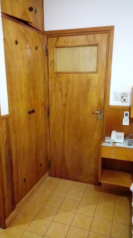 Hotel Ideal Монтекарло Екстериор снимка