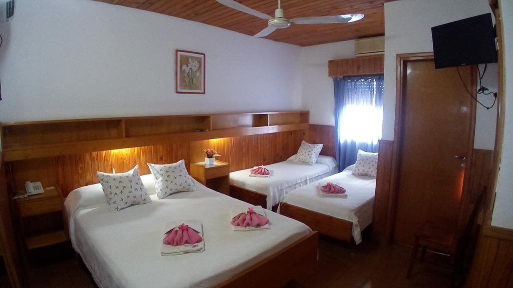 Hotel Ideal Монтекарло Екстериор снимка